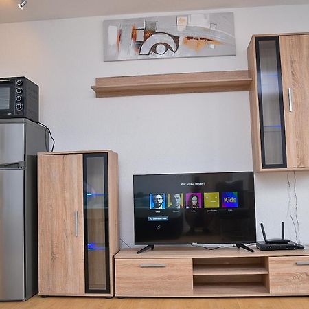 Ruhige Wohnung Im . Private Parkplatz ,Balkon ,Netflix Nuremberg Exterior photo